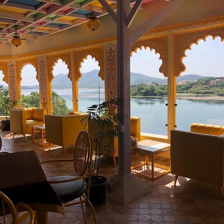 Haveli Jai Durga At Pichola Lake Hotel Udaipur Exterior photo