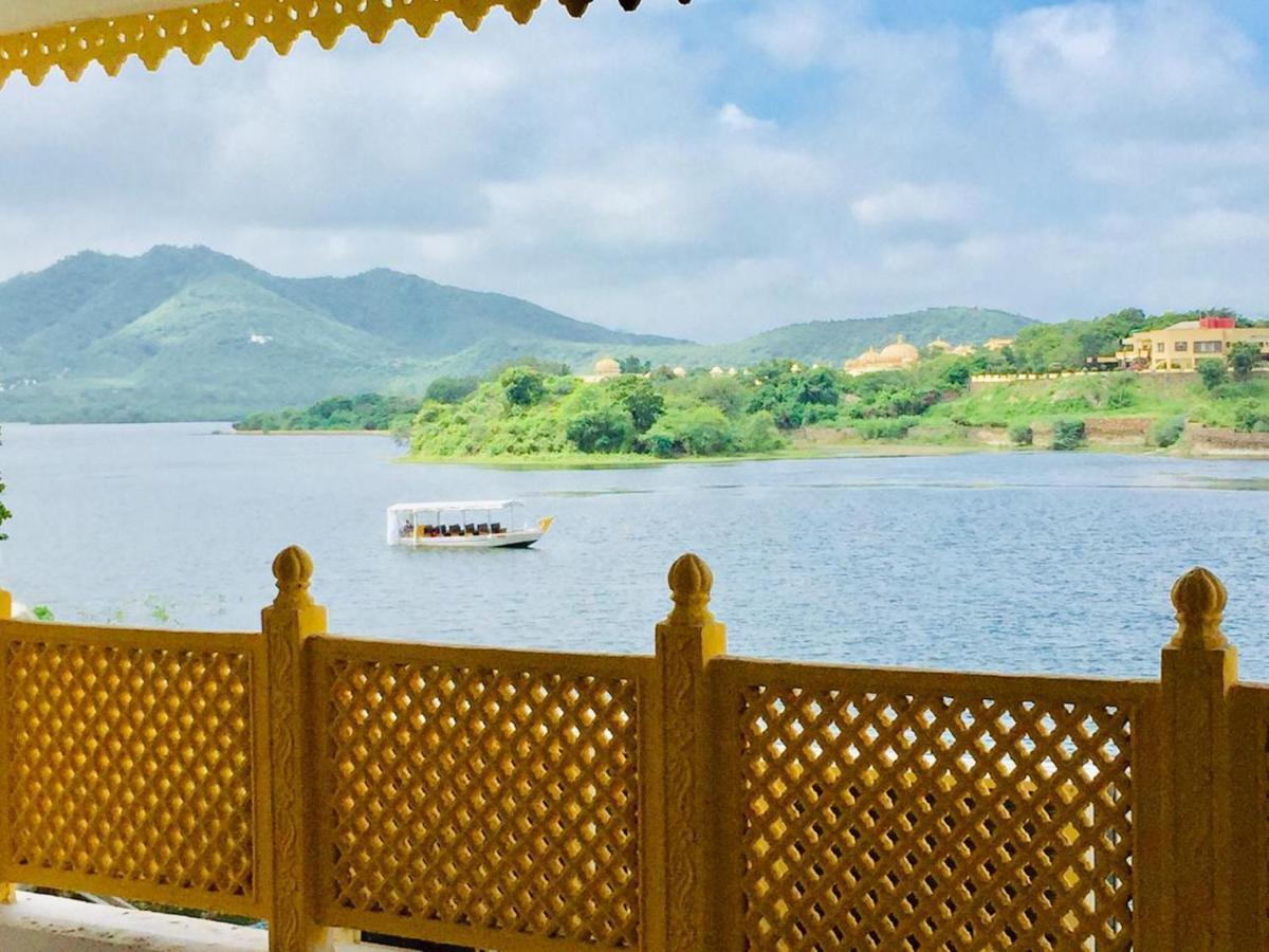 Haveli Jai Durga At Pichola Lake Hotel Udaipur Exterior photo