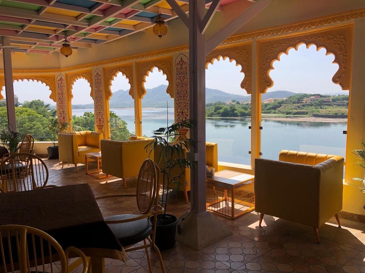 Haveli Jai Durga At Pichola Lake Hotel Udaipur Exterior photo